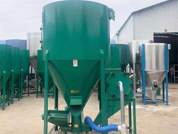 飼料攪拌機(jī) 飼料攪拌機(jī)