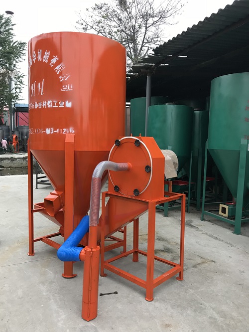 小型飼料粉碎機、制粒機在飼料生產(chǎn)中的關鍵功能與價值